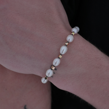 Lade das Bild in den Galerie-Viewer, Perlenarmband Gold
